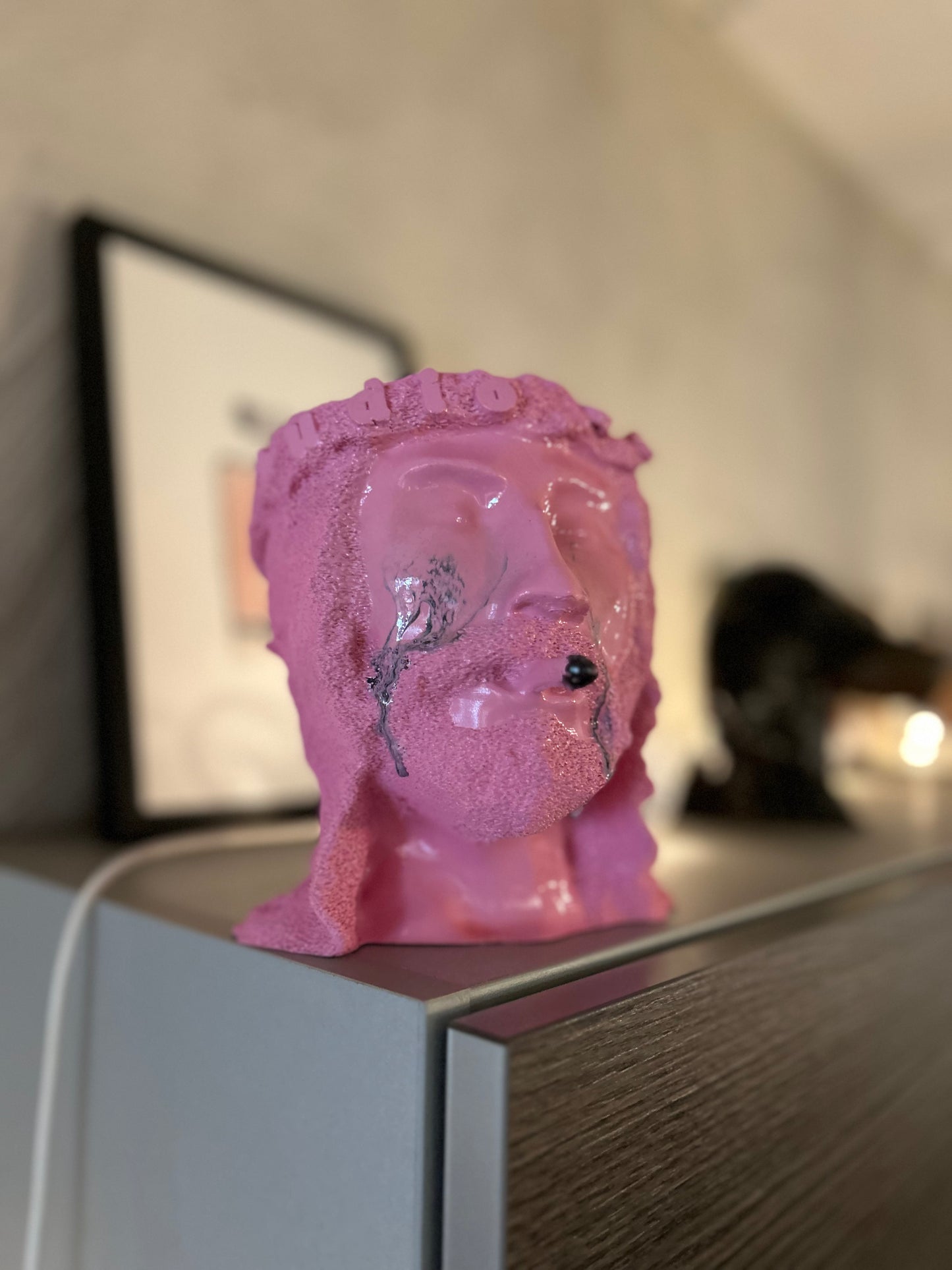 M Pink crying J (NEW)