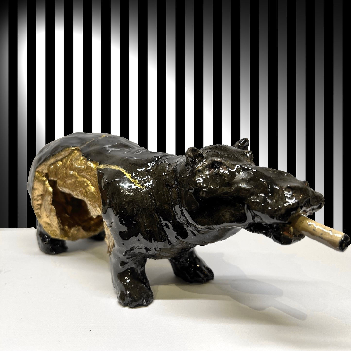 Nora - Hippo - Original