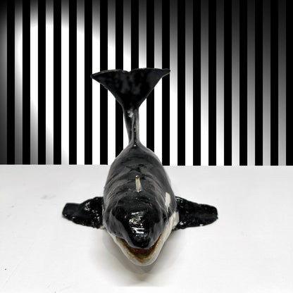 Happy Killer Whale Smoker - Original