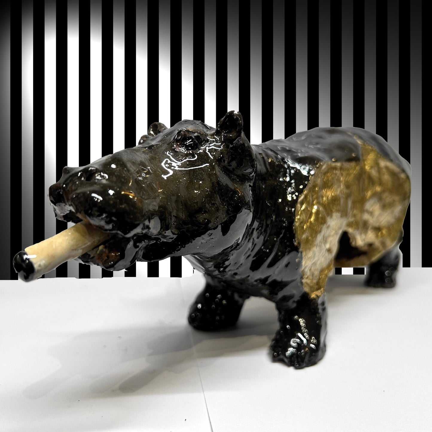 Nora - Hippo - Original