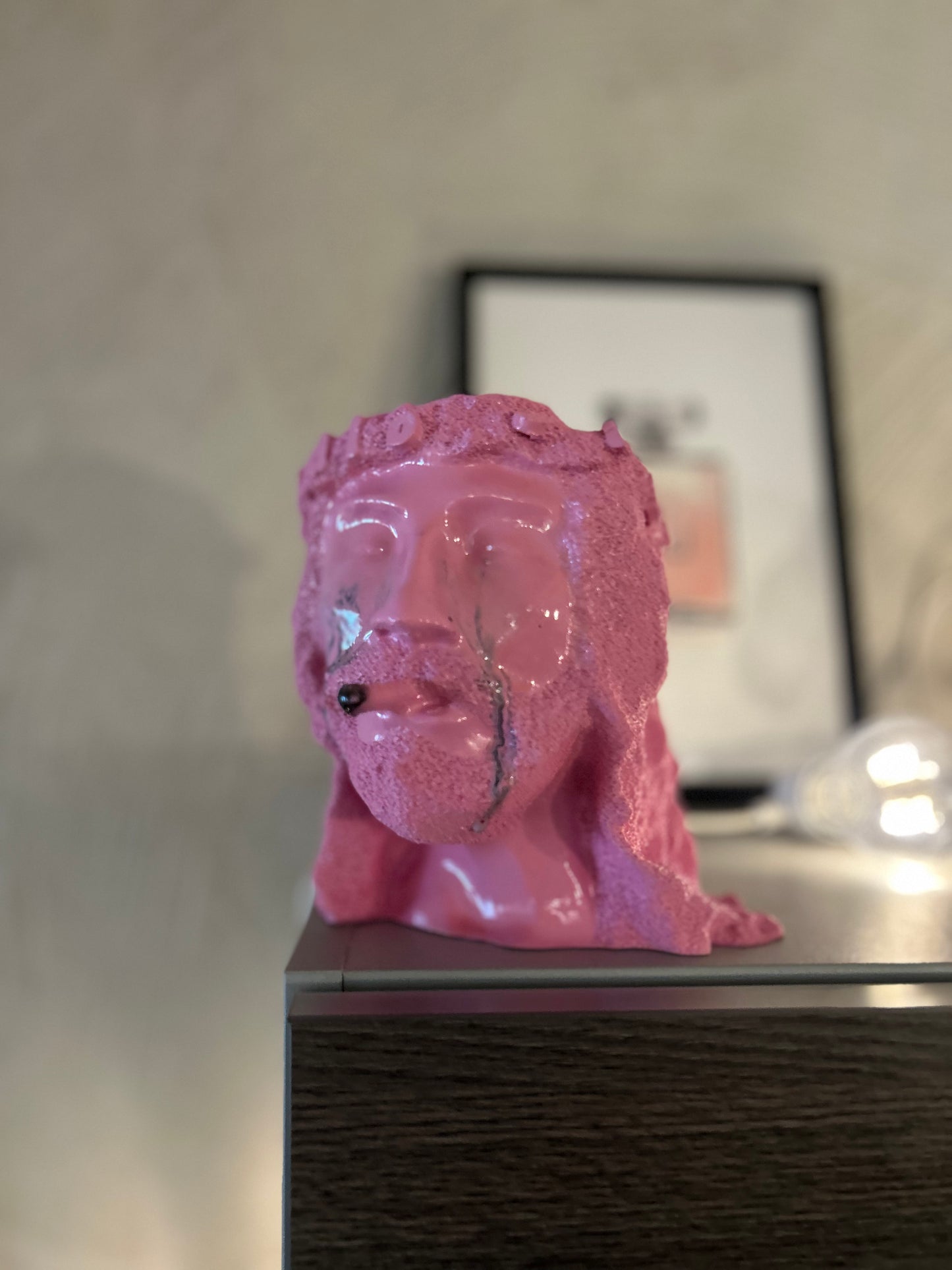 M Pink crying J (NEW)