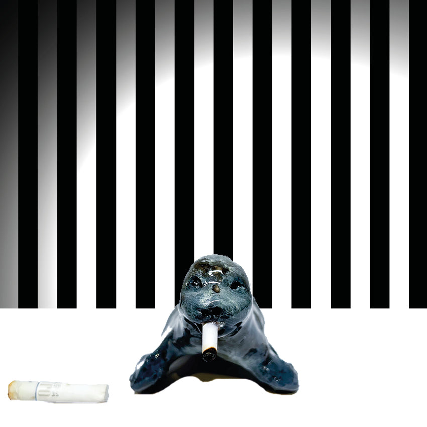 Happy Seal Smoker Part II - M Original Object
