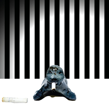 Happy Seal Smoker Part II - M Original Object